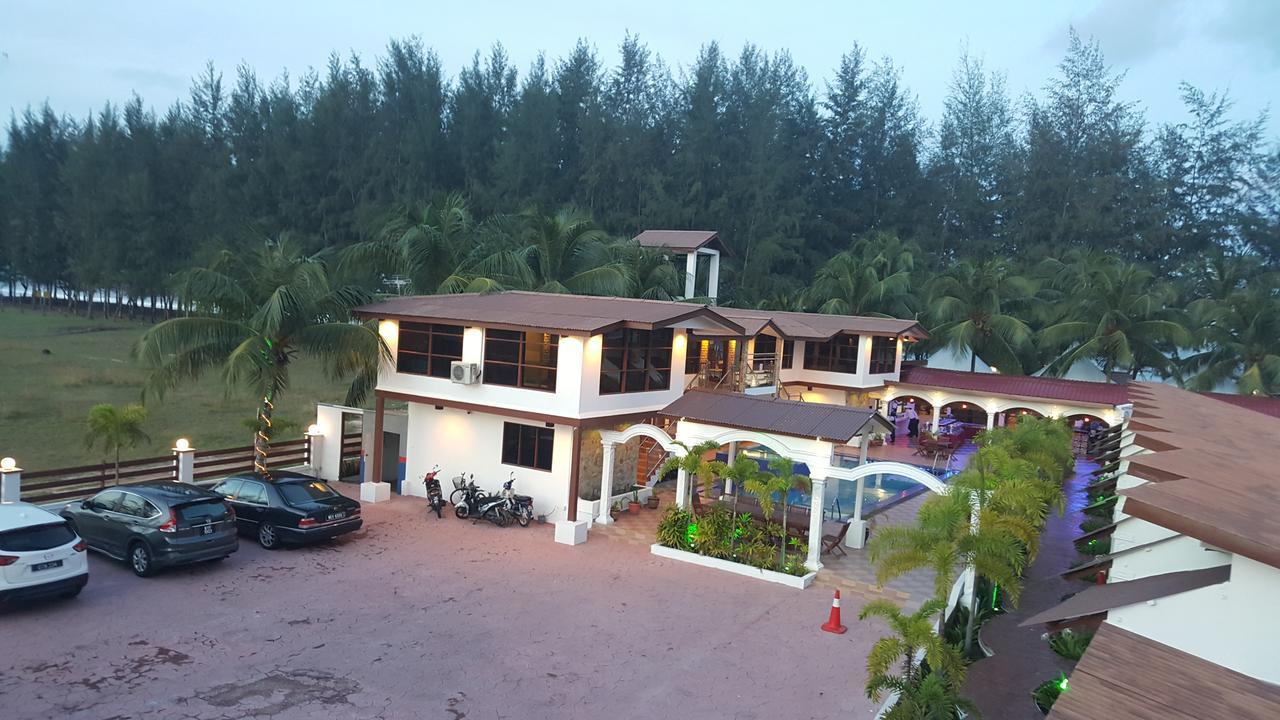 Alsafina Kijal Beach Resort & Restaurant Eksteriør bilde